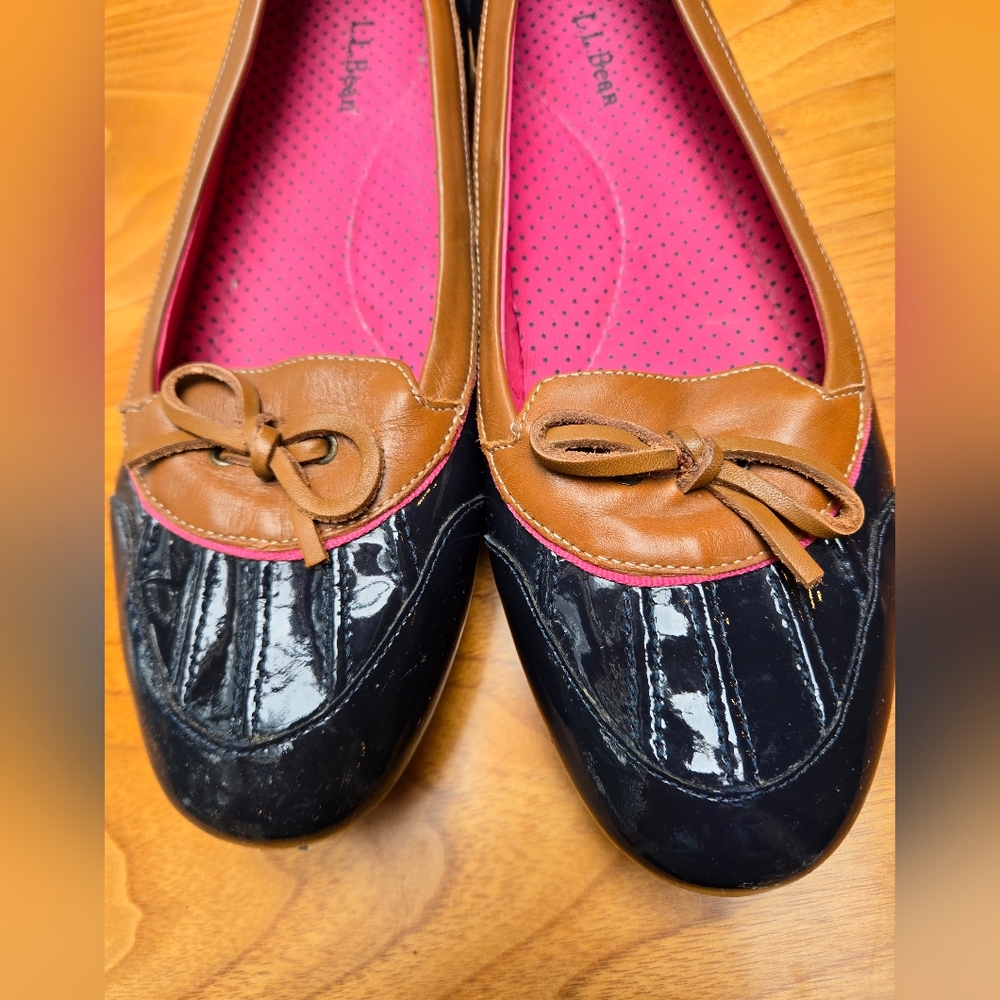 LL Bean Navy and Brown Women's rain Loafers. 9M - Picture 6 of 10